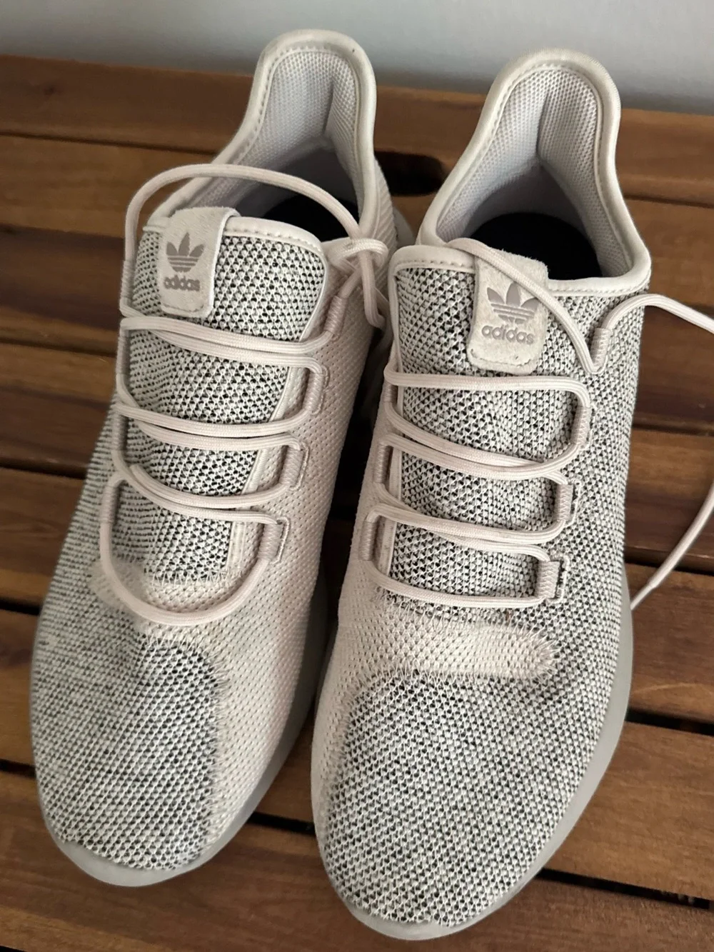 Adidas men’s Originals Tubular Shadow Knit Preschool size 10.4 Shoes